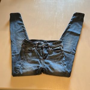 American eagle light wash jeggings